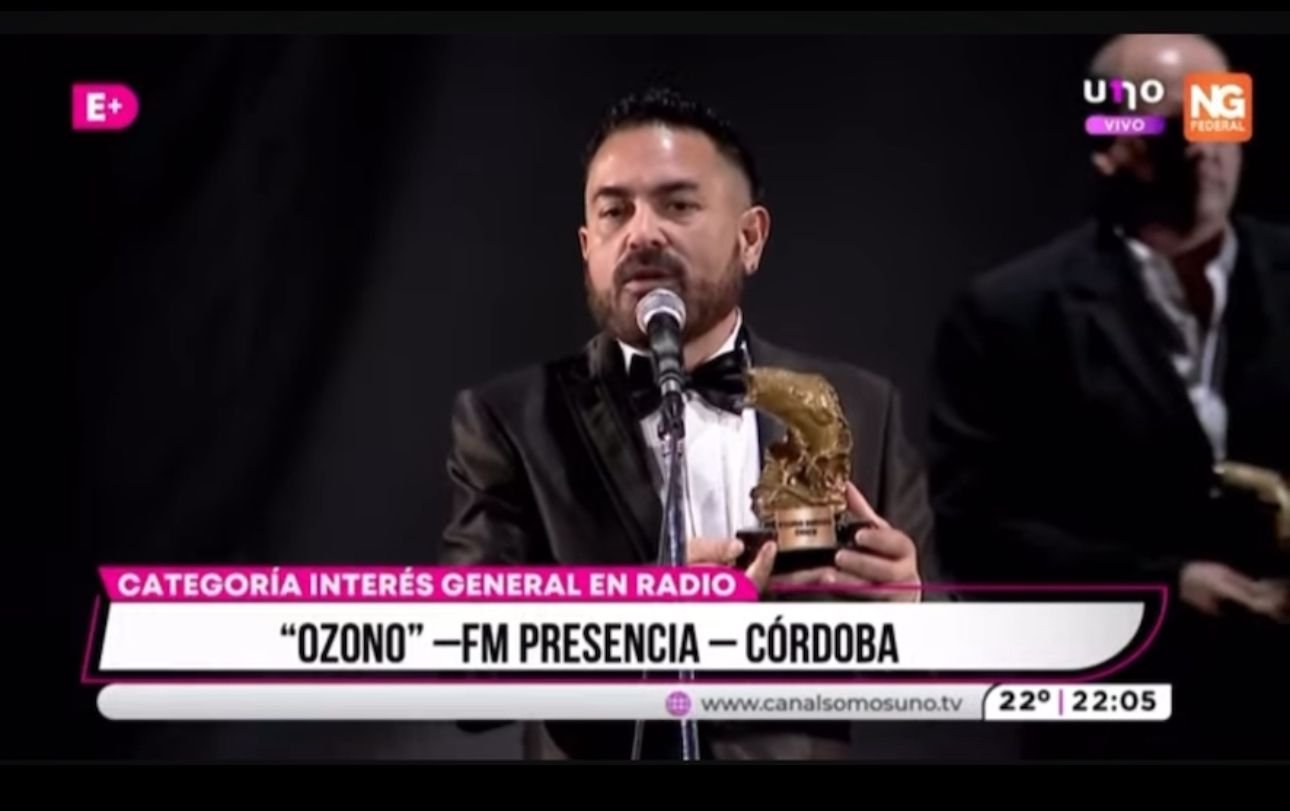 RADIO PRESENCIA Y SUS PRIMEROS 25 AÑOS