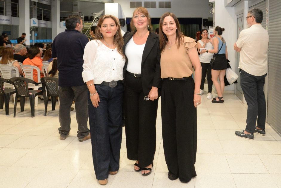 Acto de Egresados y cierre del año lectivo de AGEC 2025 Imagen Local