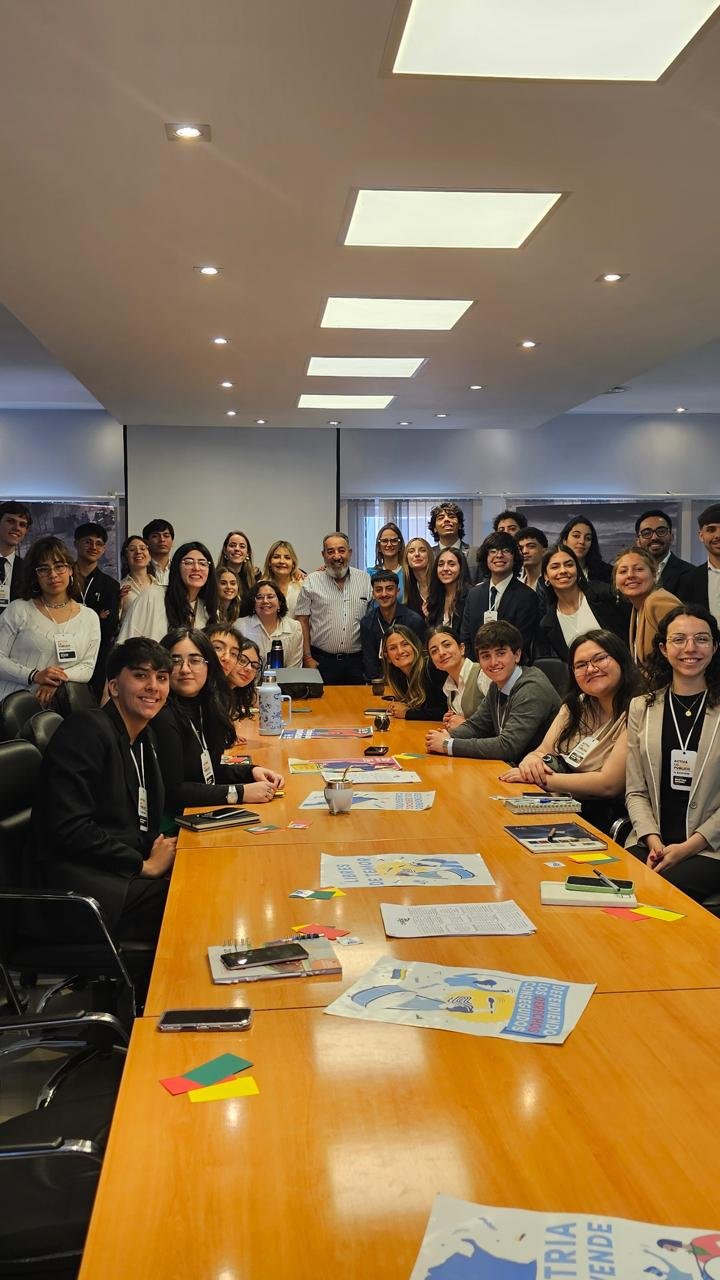 Trabajo, juventud y derechos